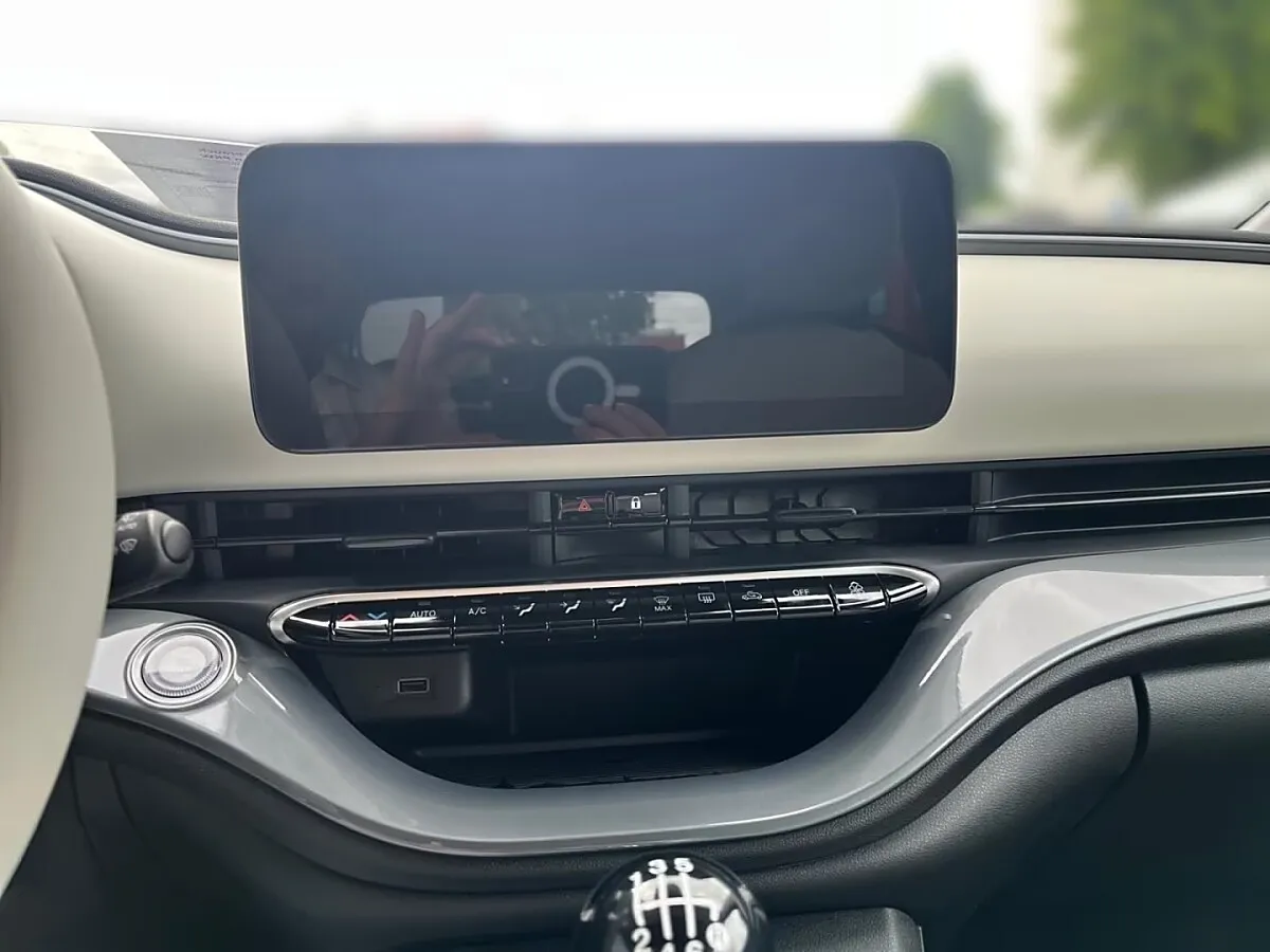 Fiat 500 1.0 Mild Hybrid La Prima Cabrio – Bild 10