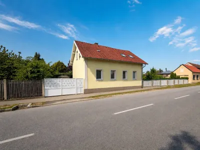 5-Zimmer-Haus kaufen in Baden – 145,57 m², € 419.000 – Bild 2 von 24