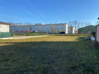 Grundstück kaufen in Baden – 779 m², € 269.000
