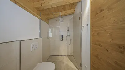 6-Zimmer-Gewerbeimmobilie mieten in Kufstein – 320 m², € 7.000 – Bild 20 von 37