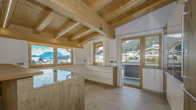 6-Zimmer-Gewerbeimmobilie mieten in Kufstein – 320 m², € 7.000 – Bild 12 von 37