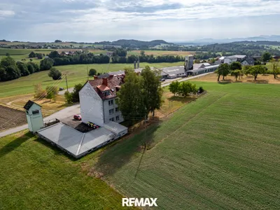 Gewerbeimmobilie kaufen in Vöcklabruck – 851 m², € 949.000 – Bild 4 von 36