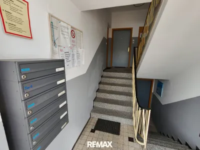 Gewerbeimmobilie kaufen in Vöcklabruck – 851 m², € 949.000 – Bild 6 von 36