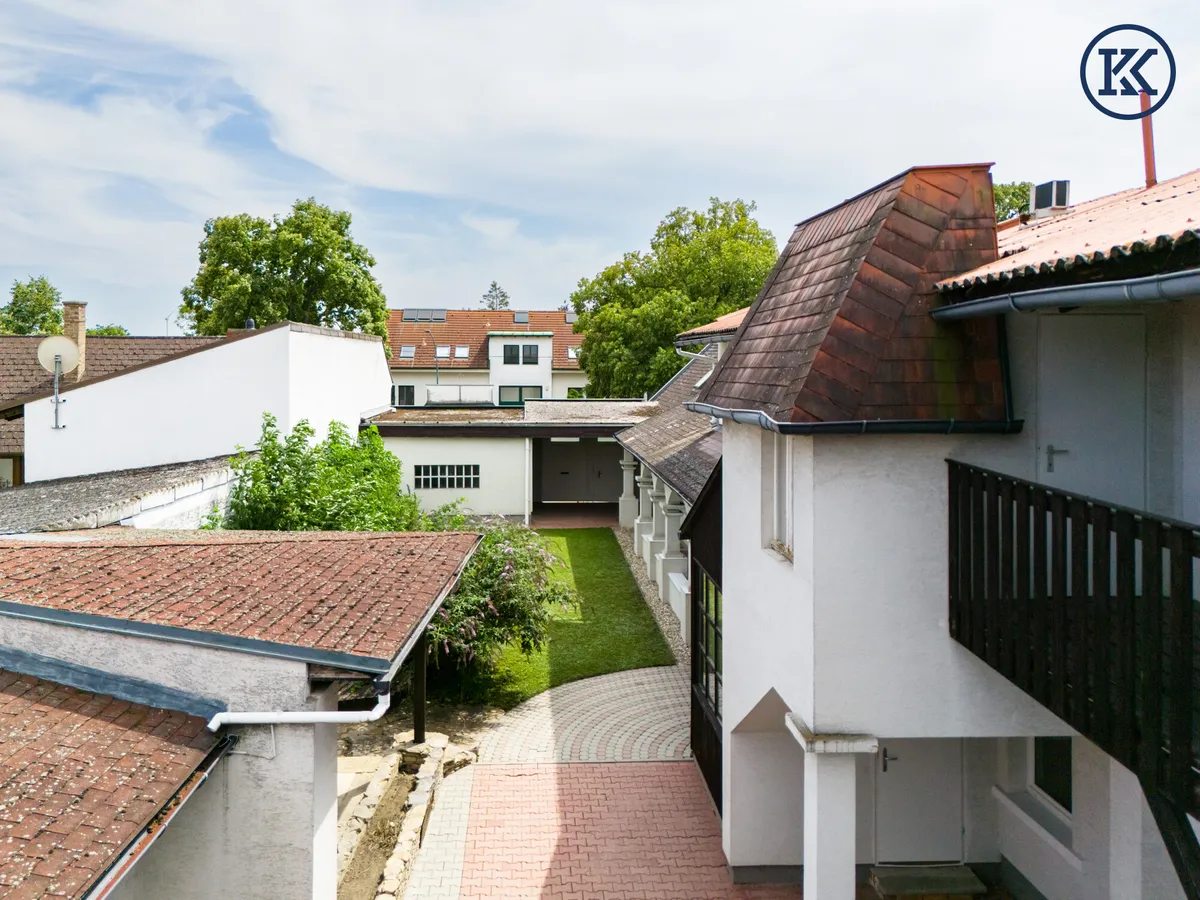 Großzügige Immobilien für ruhiges Wohnen und Gewerbe - Große Lagerhalle + Garten - Ansicht 3