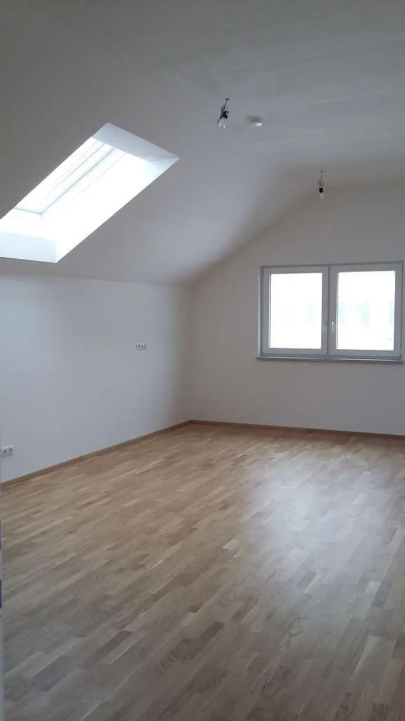 Wunderschöne Wohnung in Pirkhof zu vermieten! – pohled 3