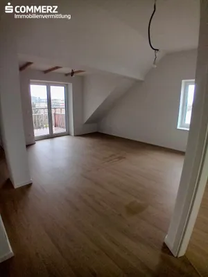 2-Zimmer-Wohnung kaufen in Neunkirchen – 66,3 m², € 149.000 – Bild 8 von 10