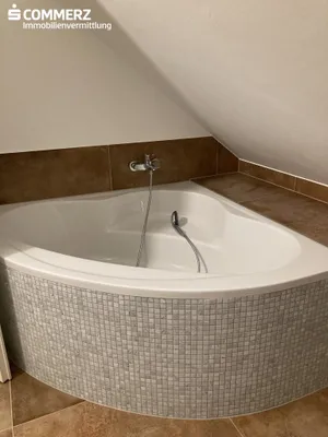 2-Zimmer-Wohnung kaufen in Neunkirchen – 66,3 m², € 149.000 – Bild 2 von 10