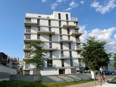 Mit weitem Blick, moderne Wohnung beim Rosenhügel – Bild 2