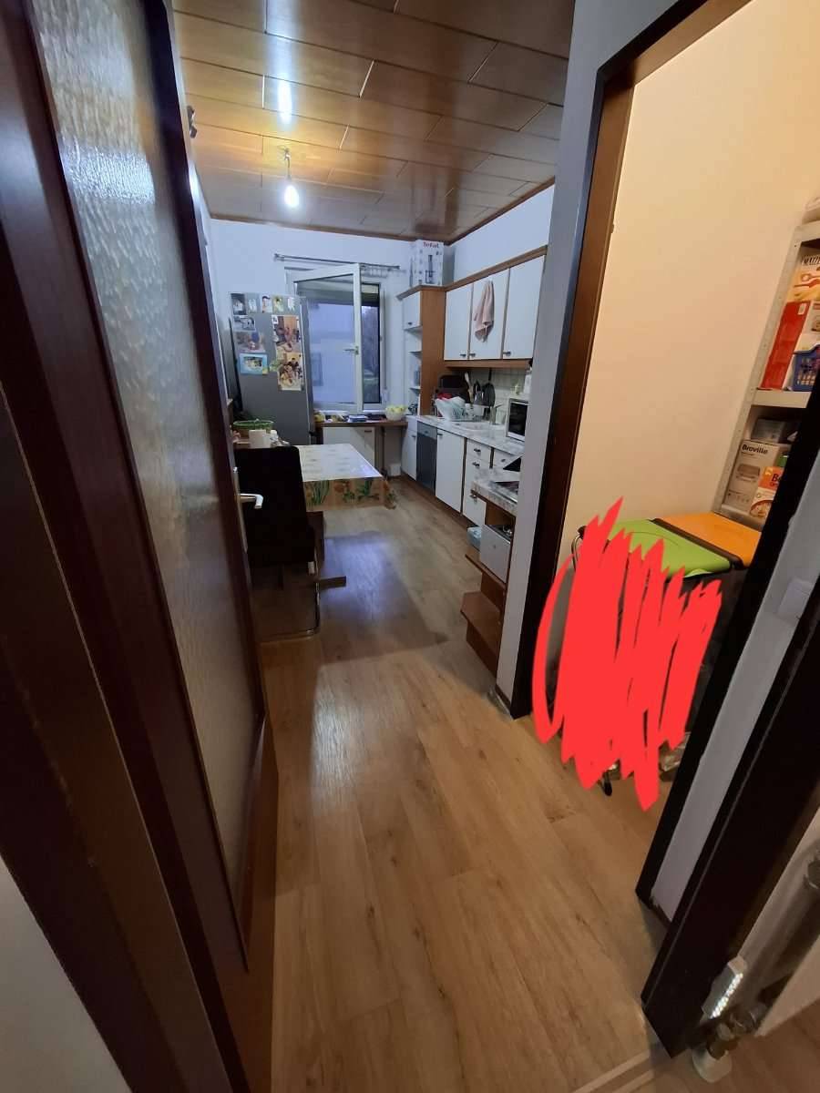 Privat Wohnung zu verkaufen!! 4 Zimmer, Keller, Fitnessraum und privater Parkplatz - Ansicht 3