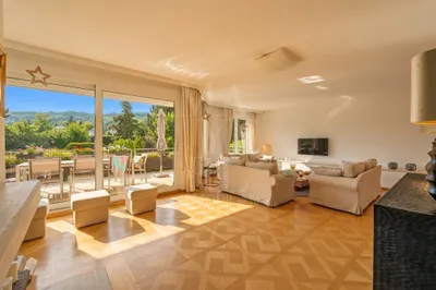 10-Zimmer-Haus kaufen in Wien – 366 m², € 3.200.000 – Bild 2 von 30