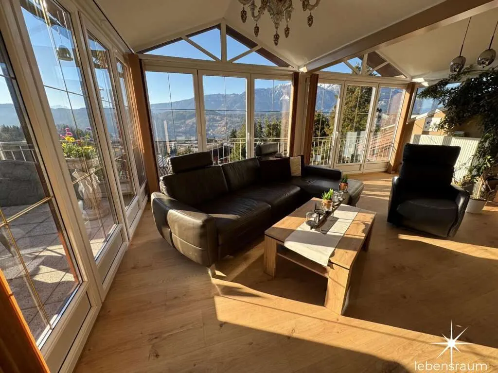 Panorama-Loge: Penthouse mit Seeblick in Seeboden. Carport. Neuwertig. - Ansicht 3