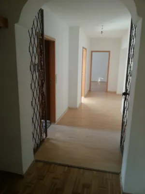 7-Zimmer-Gewerbeimmobilie kaufen in Gmunden – 290 m², € 267.700 – Bild 15 von 30