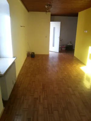 7-Zimmer-Gewerbeimmobilie kaufen in Gmunden – 290 m², € 267.700 – Bild 12 von 30