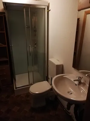 7-Zimmer-Gewerbeimmobilie kaufen in Gmunden – 290 m², € 267.700 – Bild 24 von 30