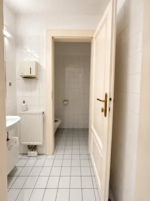 4-Zimmer-Gewerbeimmobilie mieten in Wien – 150 m², € 3.083 – Bild 16 von 21
