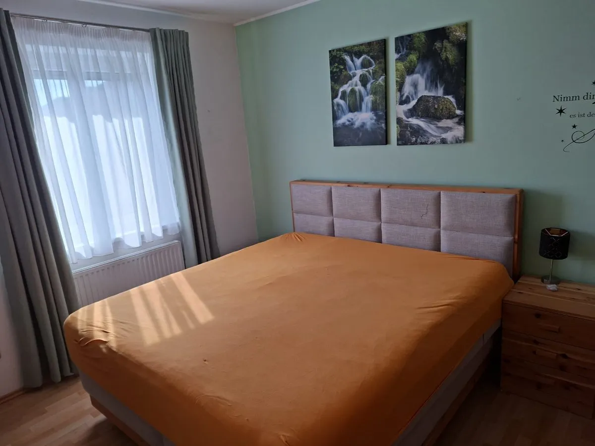 Voll möblierte 3-Zimmer-Wohnung mit großer Loggia in Atzenbrugg - sofort bezugsbereit - Widok 2