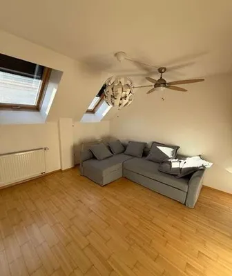 Helle 2-Zimmer DG Wohnung / bitte keine Makler – Bild 2