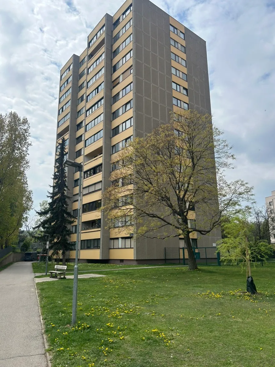 Fernblick ! 4 Zimmerwohnung , zentrale Grünlage - Visning 3