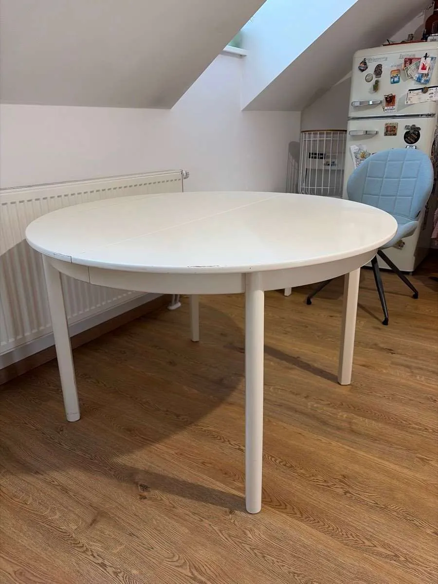 Tisch Rund Ikea BJURSTA, € 0,- (8020 Lend)