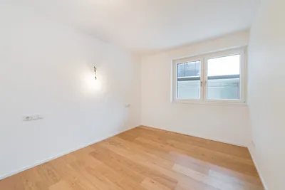 4-Zimmer-Wohnung mieten in Wels-Land – 90 m², € 1.900 – Bild 12 von 23