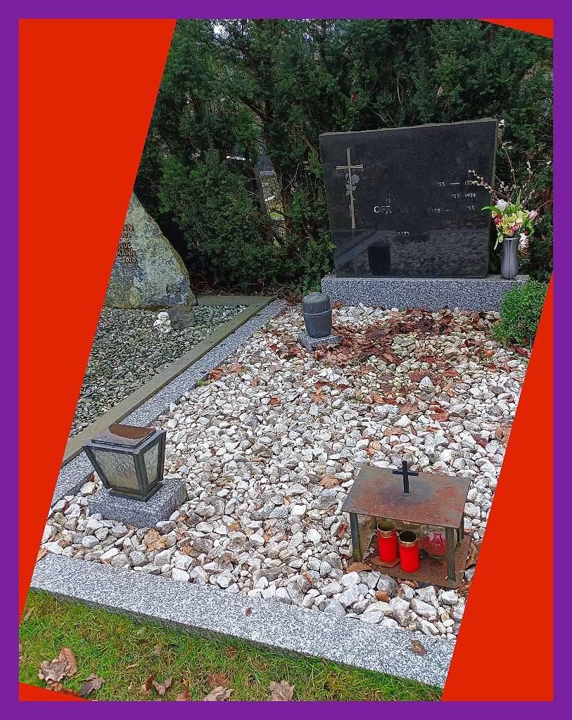 Grabstein + Grabeinfassung (neuwertiger Granit) mit Zubehör siehe Bilder ! ABBAU AB 30.4. 2030 !