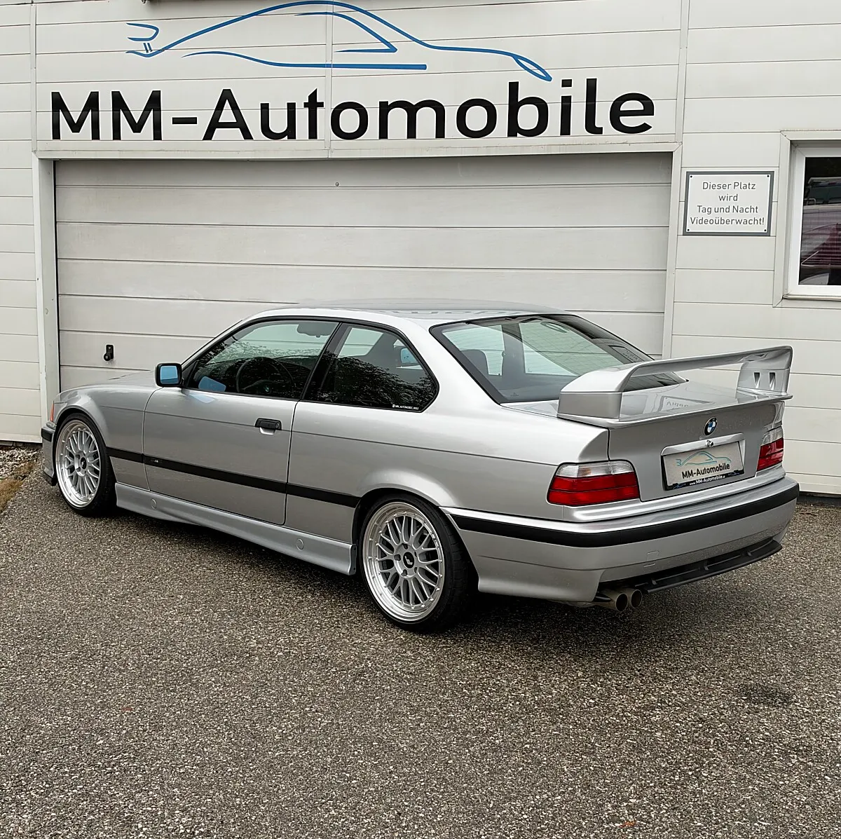 BMW 328I 1993 photo 2