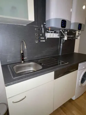 6-Zimmer-Wohnung mieten in Wien – 150 m², € 450 – Bild 33 von 90
