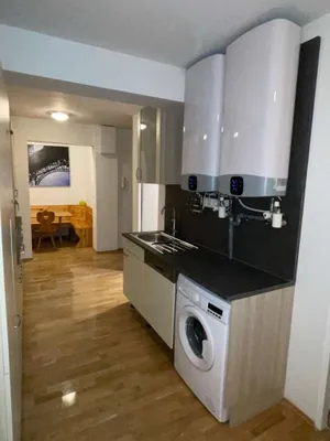 6-Zimmer-Wohnung mieten in Wien – 150 m², € 450 – Bild 38 von 90