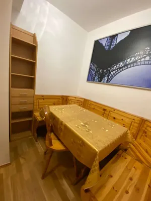 6-Zimmer-Wohnung mieten in Wien – 150 m², € 450 – Bild 63 von 90