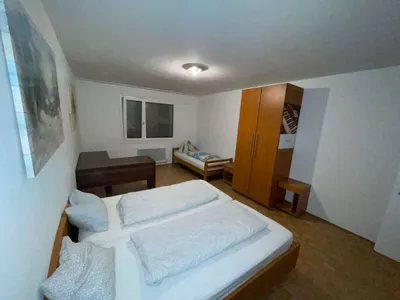 6-Zimmer-Wohnung mieten in Wien – 150 m², € 450 – Bild 19 von 90