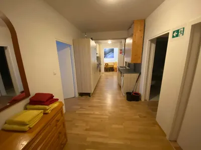 6-Zimmer-Wohnung mieten in Wien – 150 m², € 450 – Bild 77 von 90