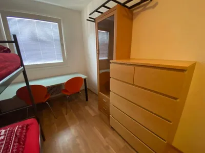 6-Zimmer-Wohnung mieten in Wien – 150 m², € 450 – Bild 57 von 90