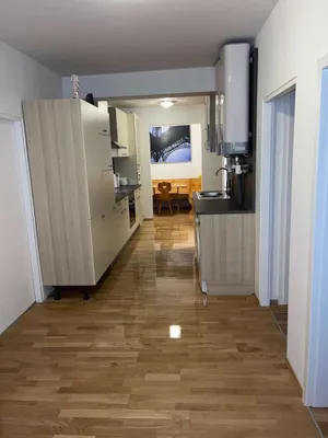 6-Zimmer-Wohnung mieten in Wien – 150 m², € 450 – Bild 40 von 90