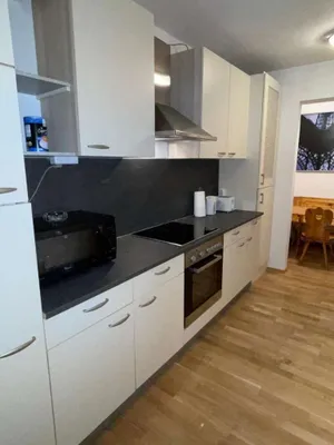 6-Zimmer-Wohnung mieten in Wien – 150 m², € 450 – Bild 10 von 90