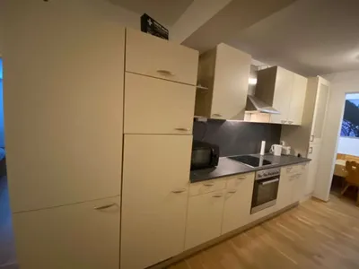 6-Zimmer-Wohnung mieten in Wien – 150 m², € 450 – Bild 73 von 90
