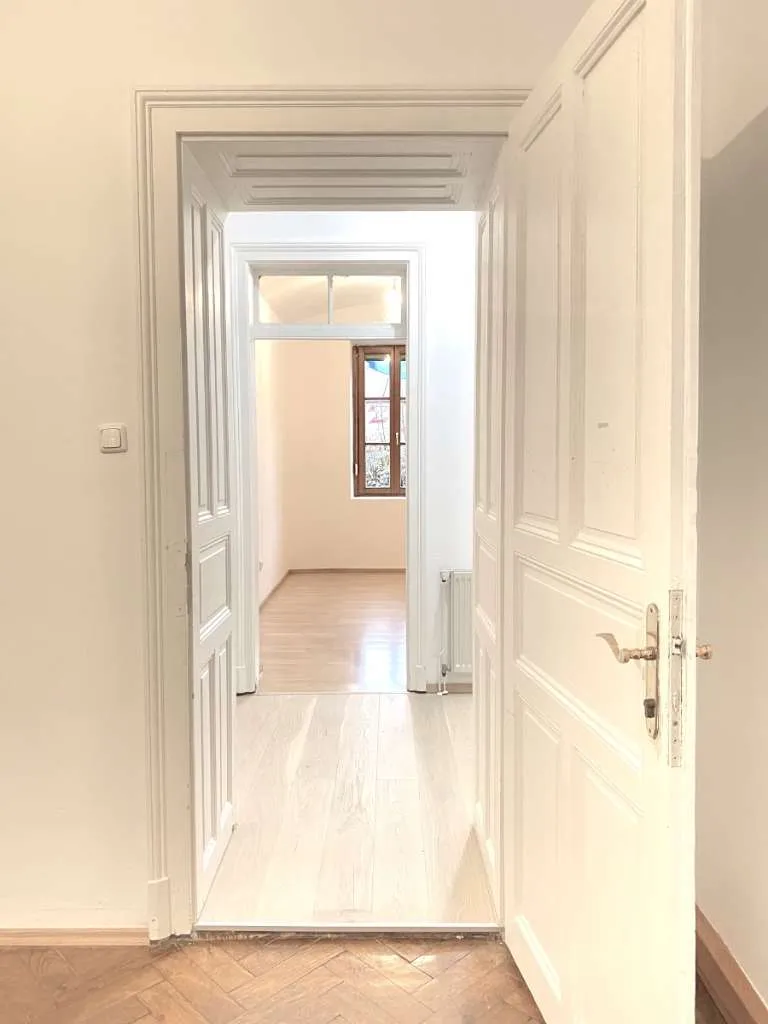 Schöne Wohnung mit Stiege in den eigenen Garten! - Ansicht 3