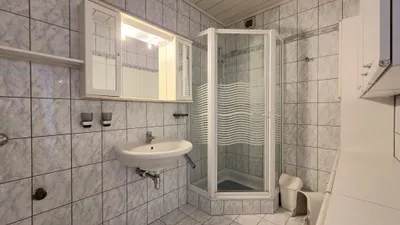 3-Zimmer-Wohnung kaufen in Wiener Neustadt – 65,95 m², € 159.000 – Bild 8 von 10
