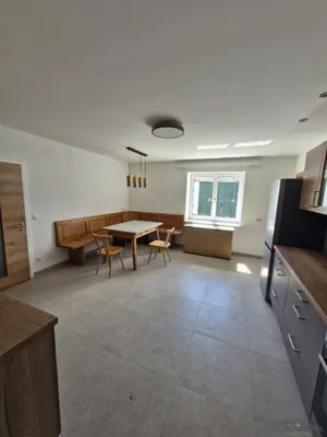 5-Zimmer-Haus mieten in Sankt Pölten Land – 140 m², € 1.300 – Bild 8 von 33