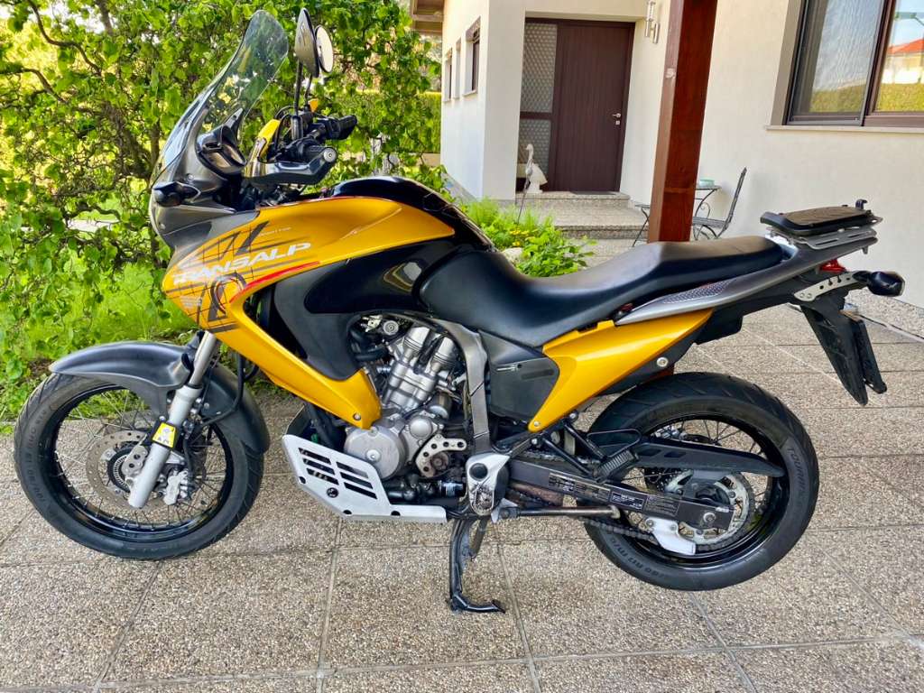 Honda Transalp XL 700 VA ABS Enduro