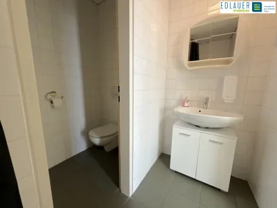 6-Zimmer-Gewerbeimmobilie mieten in Sankt Pölten – 143 m², € 1.352 – Bild 15 von 17