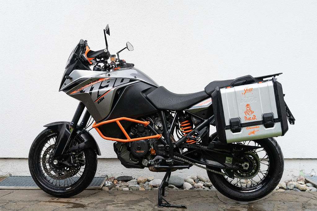 KTM 1190 Adventure - grau -  inkl. Seitenkoffer - Arrow-Auspuff, Sturzbügel, uvm. Tourer