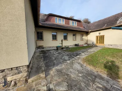 8-Zimmer-Gewerbeimmobilie kaufen in Krems Land – 297 m², € 379.000 – Bild 9 von 43
