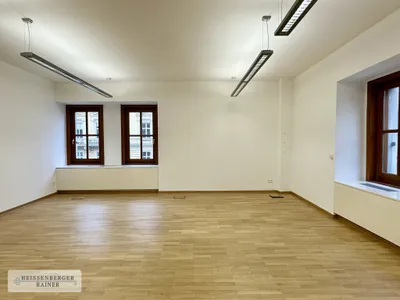 2-Zimmer-Gewerbeimmobilie mieten in Wien – 83 m², € 1.992 – Bild 5 von 14
