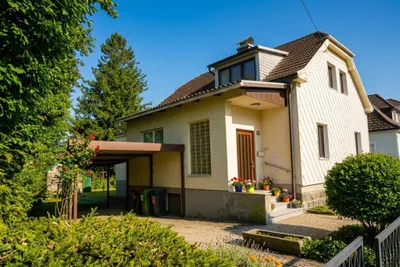 Haus kaufen in Ried im Innkreis – 125 m², € 330.000 – Bild 1 von 7