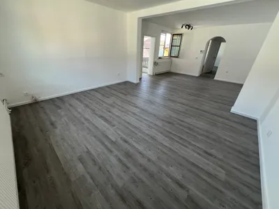 6-Zimmer-Gewerbeimmobilie mieten in Hollabrunn – 196 m², € 1.720 – Bild 17 von 57