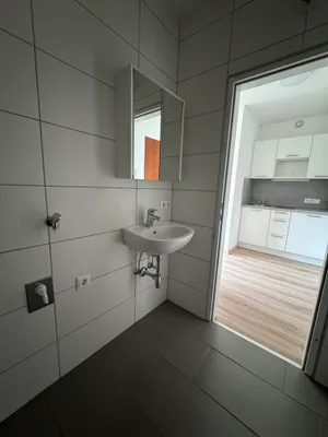 1-Zimmer-Wohnung mieten in Klagenfurt – 30 m², € 600 – Bild 7 von 9