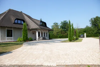 7-Zimmer-Immobilie kaufen in Südoststeiermark – 312 m², € 1.290.000 – Bild 3 von 49
