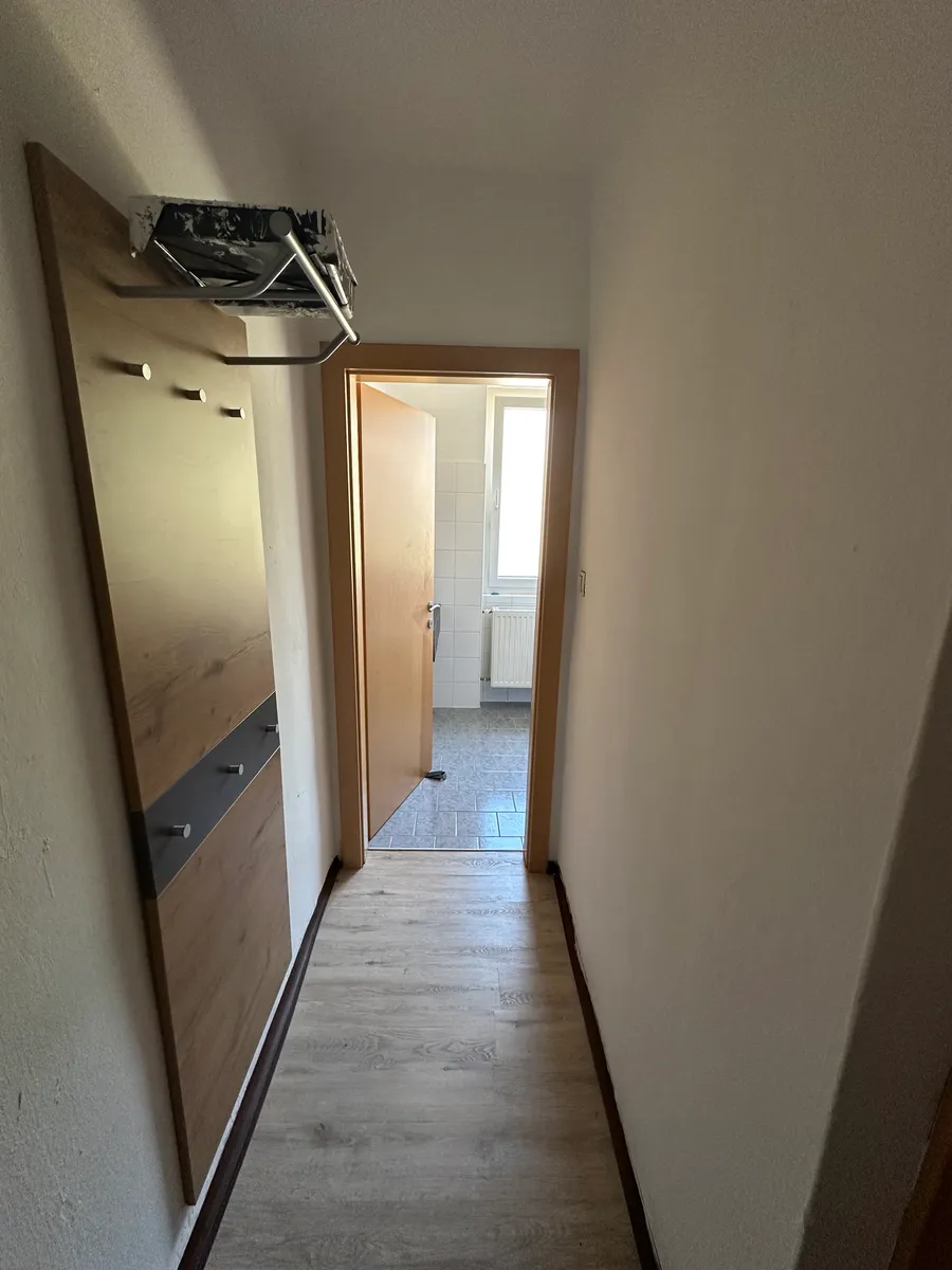 Sehr helle teilmöblierte 3-Zimmer-Wohnung zu vermieten - Provisionsfrei! – pohled 2