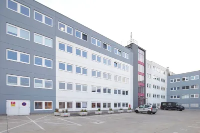 Gewerbeimmobilie mieten in Mödling – 212 m², € 2.771 – Bild 1 von 4