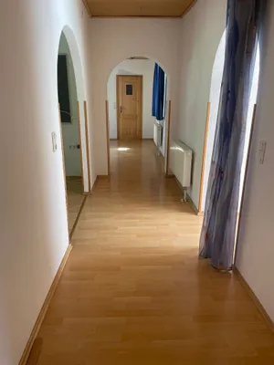 3-Zimmer-Wohnung mieten in Bruck-Mürzzuschlag – 90 m², € 250 – Bild 2 von 6